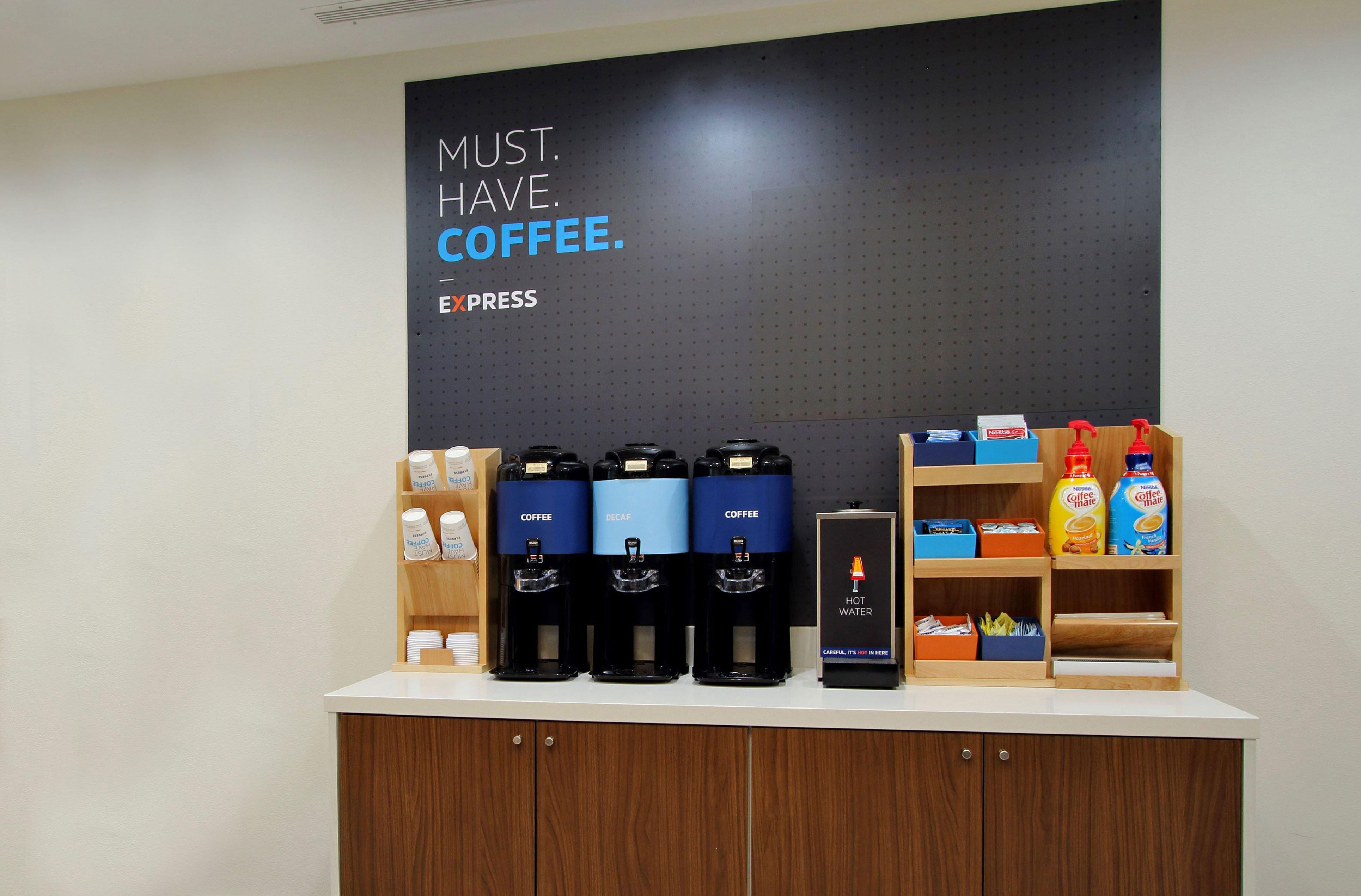 Holiday Inn Express & Suites By Ihg Altoona By Ihg Extérieur photo