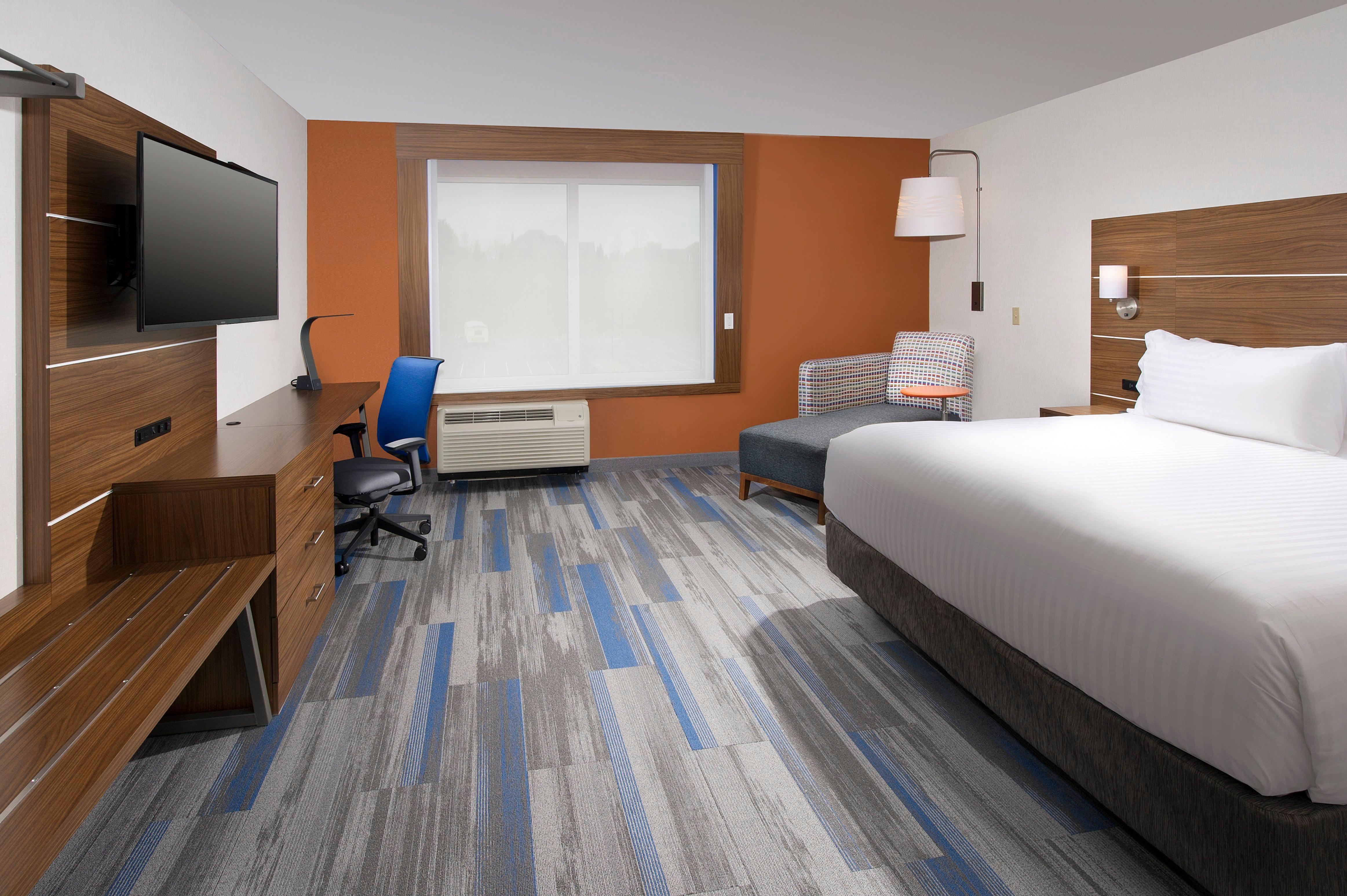 Holiday Inn Express & Suites By Ihg Altoona By Ihg Extérieur photo